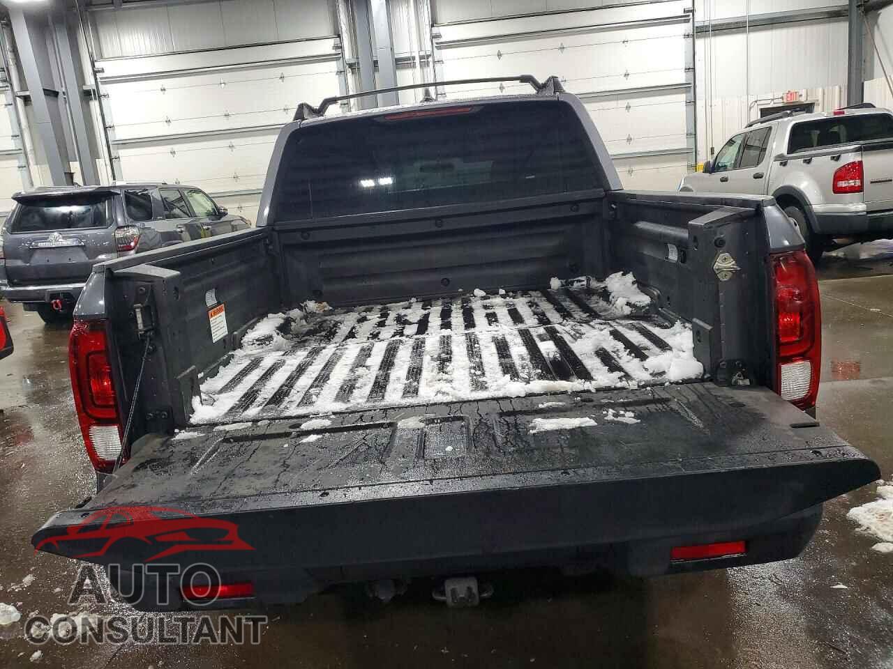 HONDA RIDGELINE 2017 - 5FPYK2F21HB007450