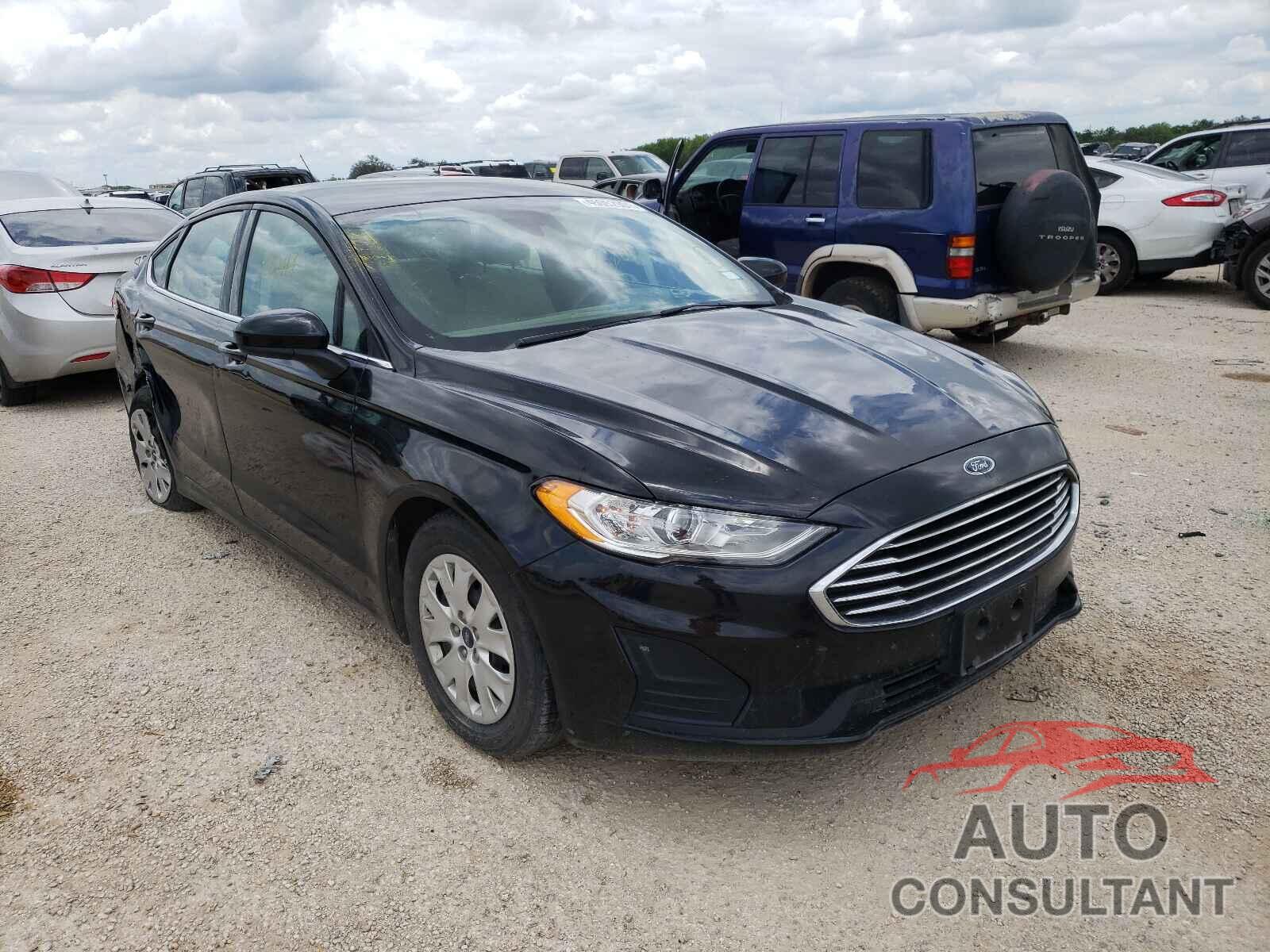 FORD FUSION 2019 - 3FA6P0G74KR287117