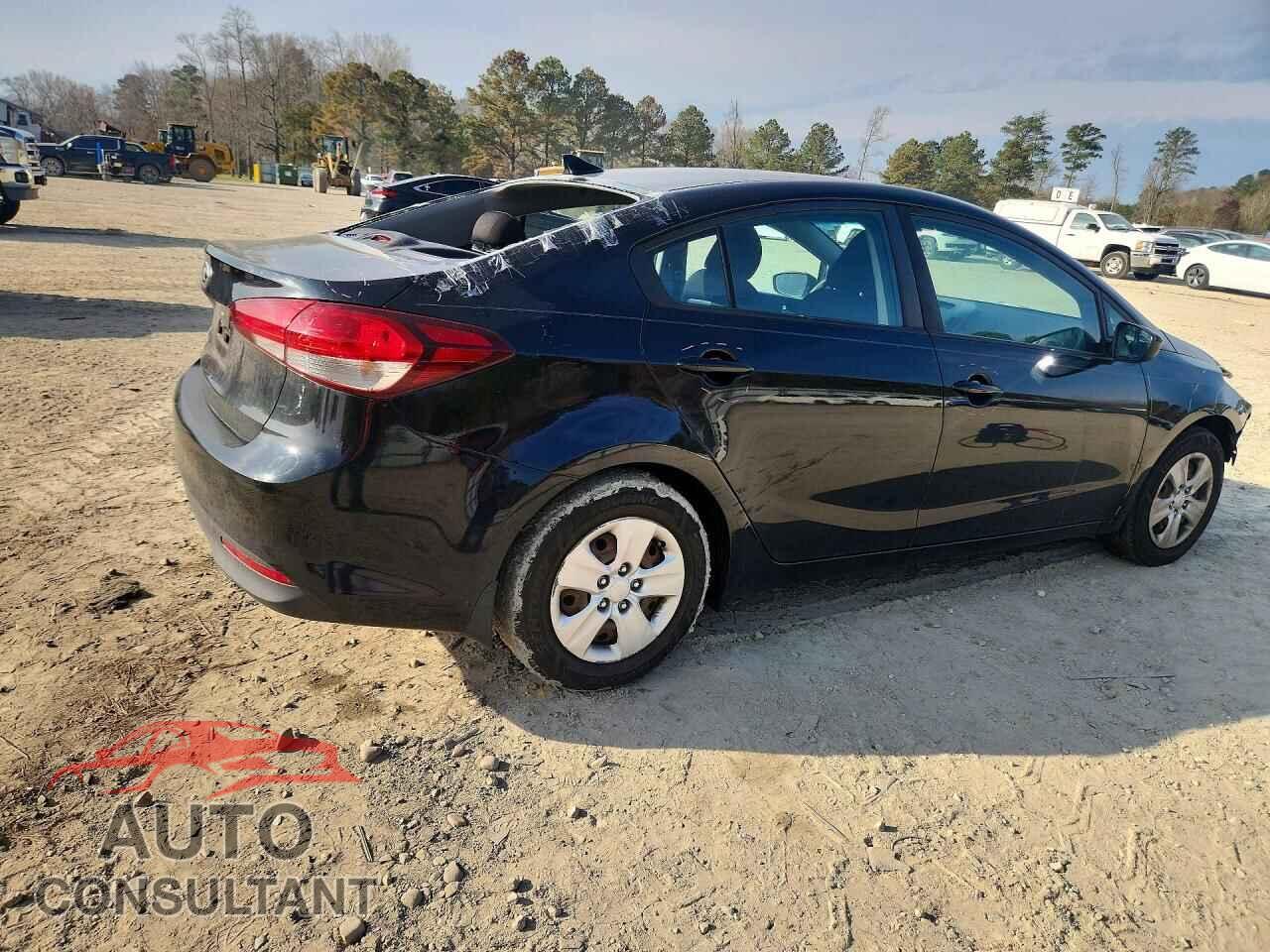KIA FORTE 2017 - 3KPFK4A72HE067659