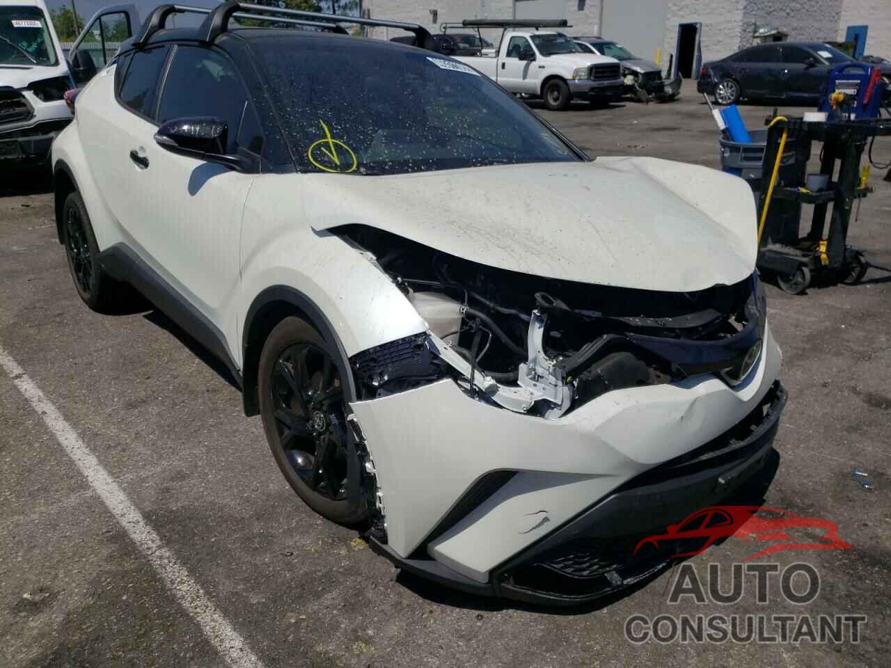 TOYOTA C-HR 2021 - JTNKHMBX7M1125110