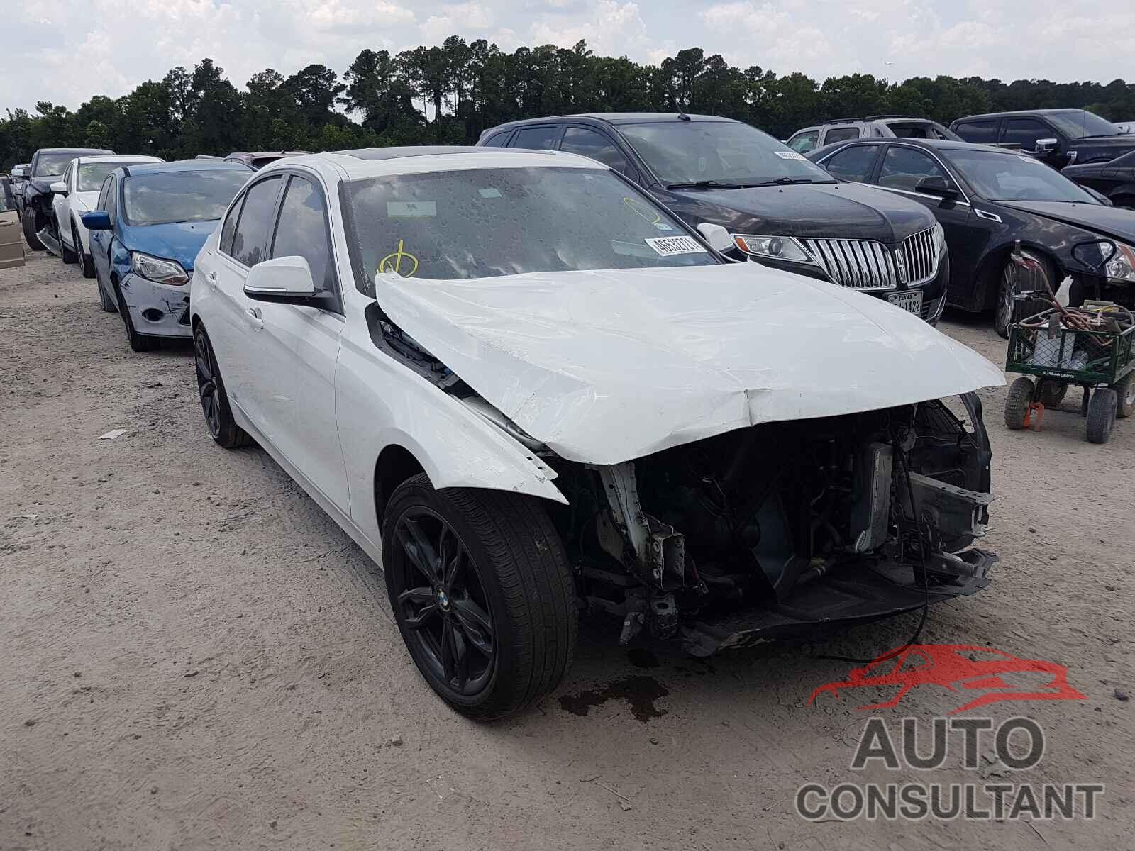 BMW 3 SERIES 2017 - WBA8B9G37HNU55263