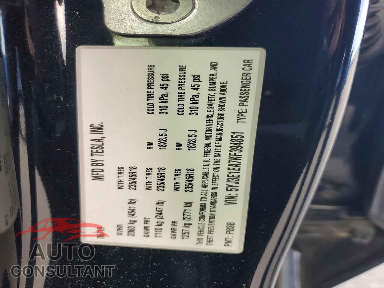 TESLA MODEL 3 2019 - 5YJ3E1EA7KF394851