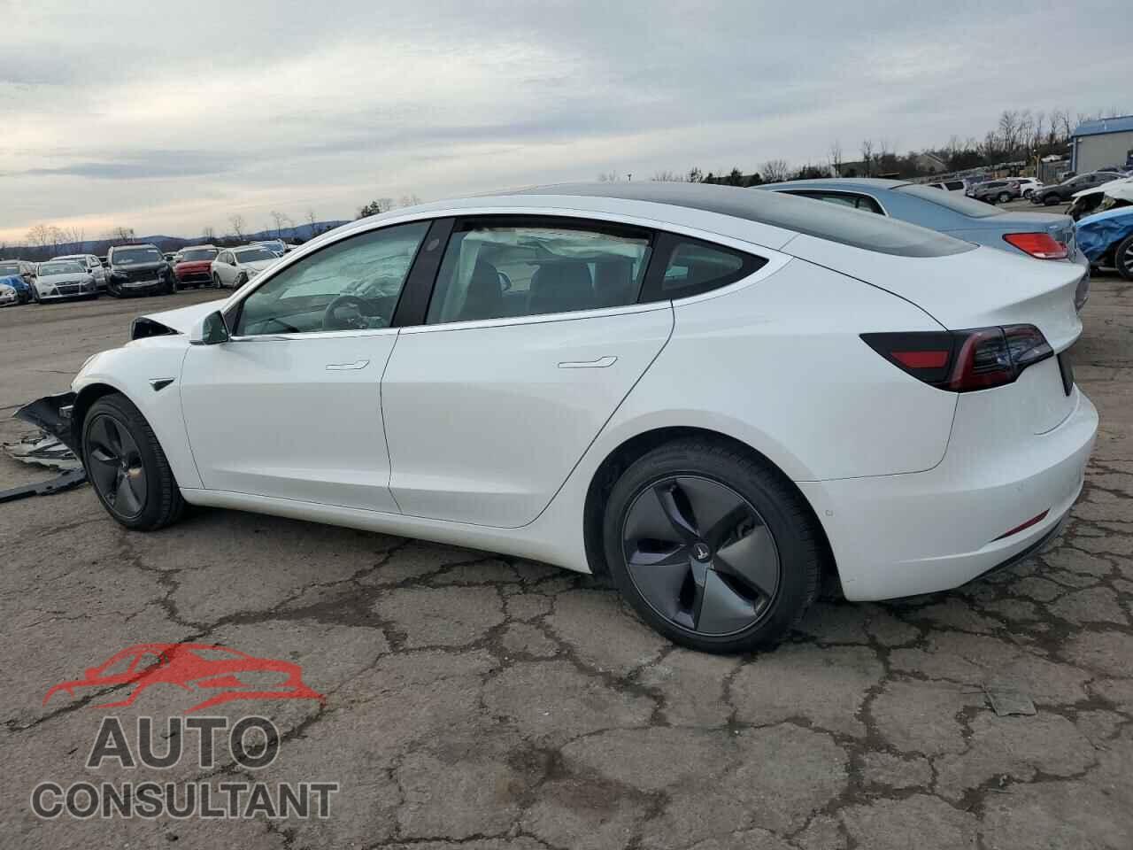 TESLA MODEL 3 2019 - 5YJ3E1EB5KF388037