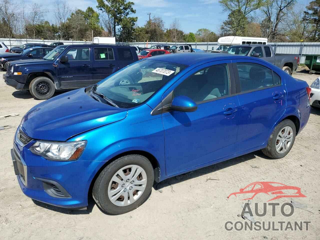 CHEVROLET SONIC 2017 - 1G1JB5SH5H4138077