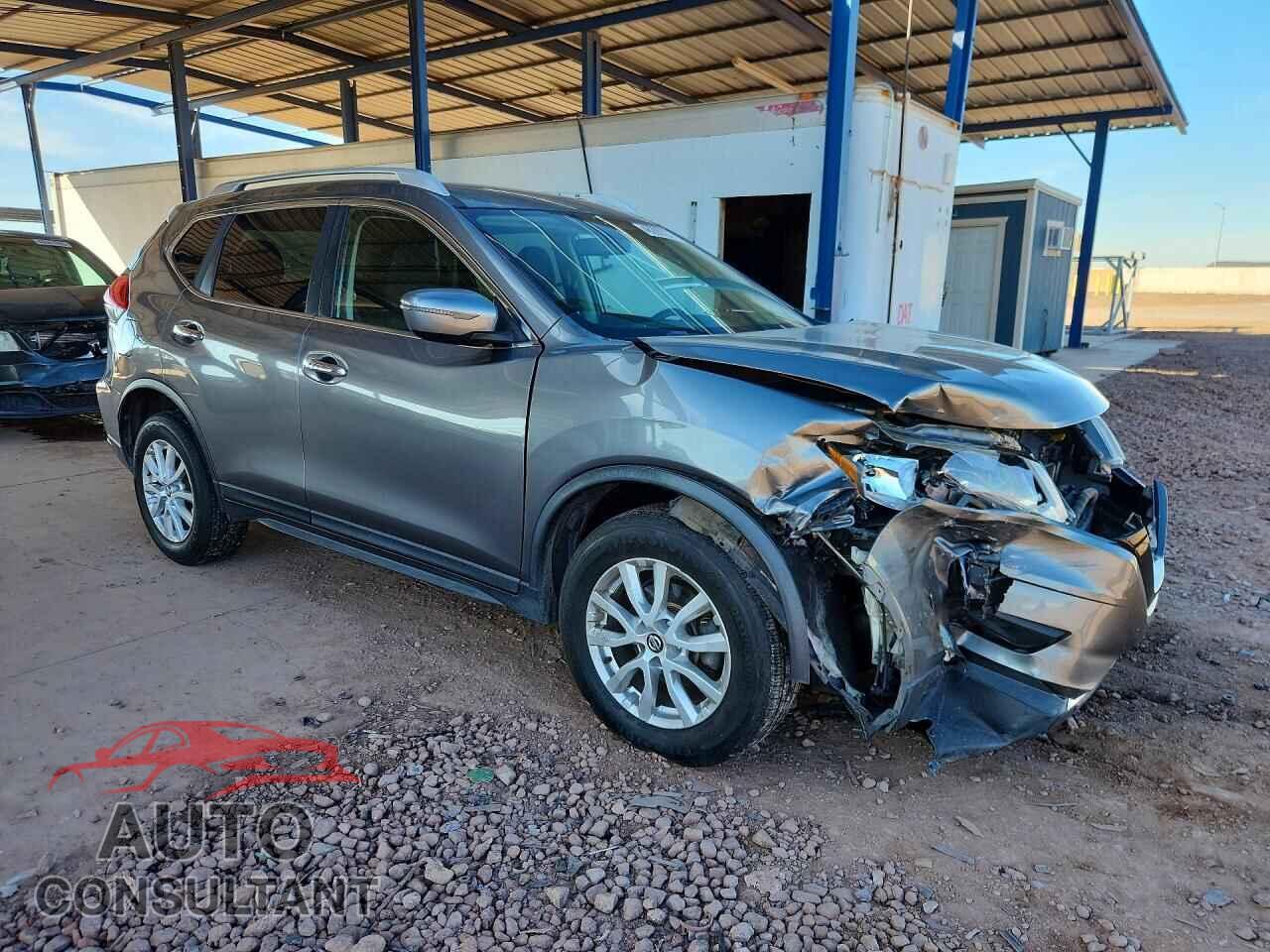 NISSAN ROGUE 2017 - KNMAT2MVXHP557420