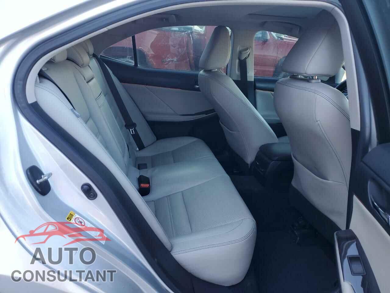 LEXUS IS 2014 - JTHCF1D21E5003849