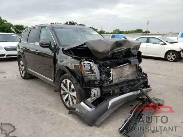 KIA TELLURIDE 2020 - 5XYP64HC1LG015558