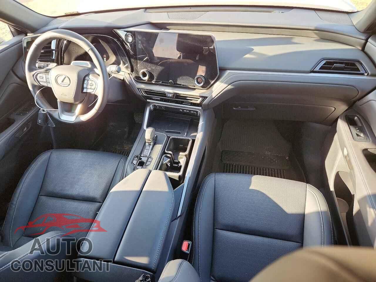 LEXUS UNKNOWN 2025 - 5TDAAAB61SS047790