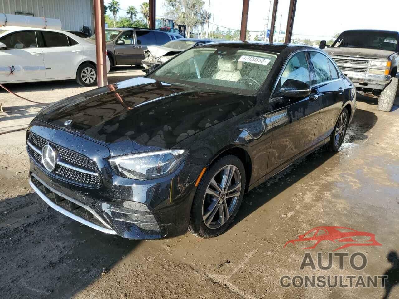MERCEDES-BENZ E-CLASS 2022 - W1KZF8DB6NB033747