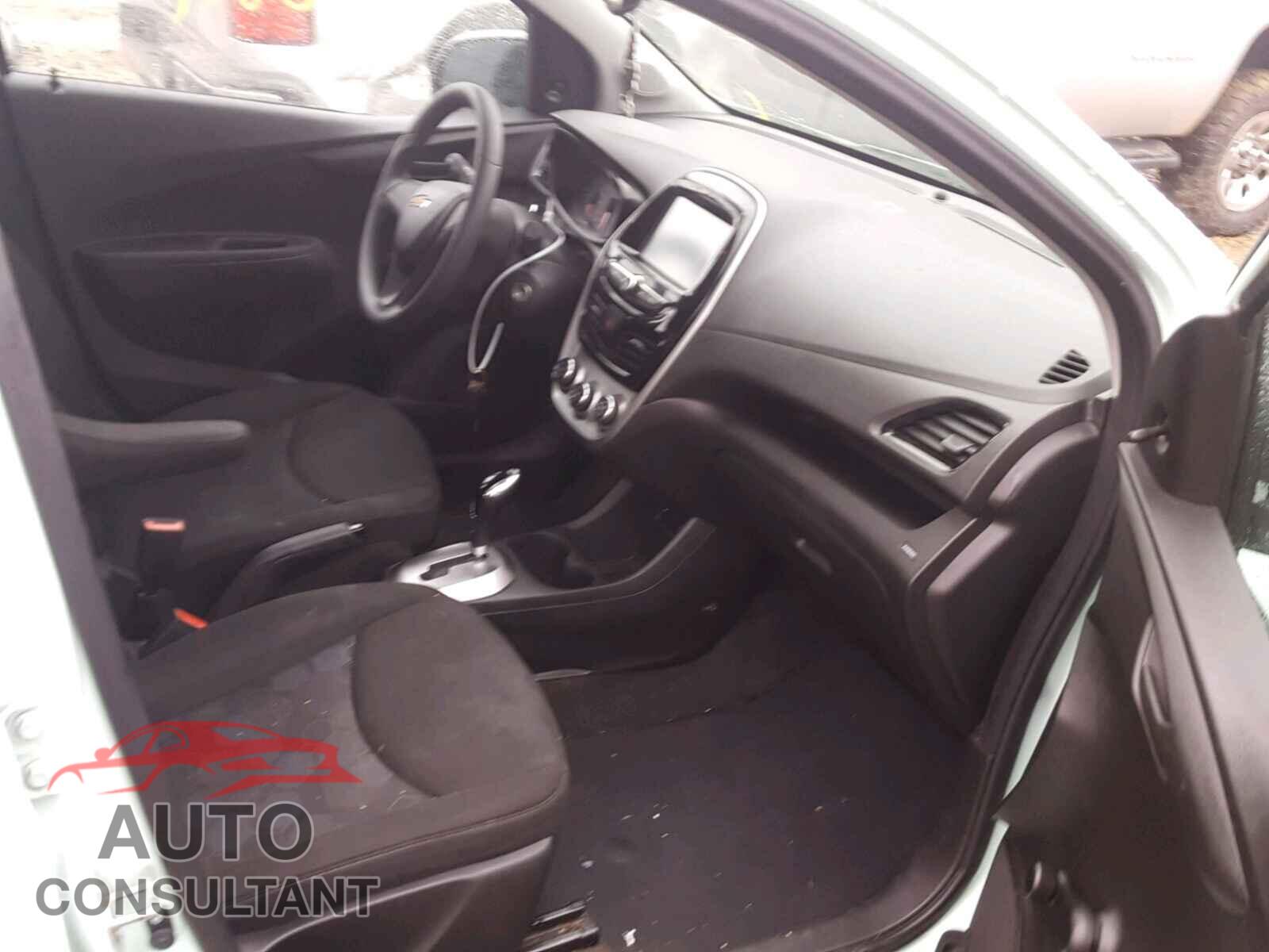 CHEVROLET SPARK 2017 - KL8CB6SA4HC827650