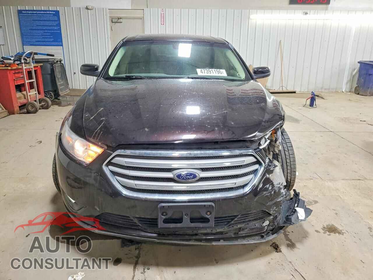 FORD TAURUS 2014 - 1FAHP2E82EG133775