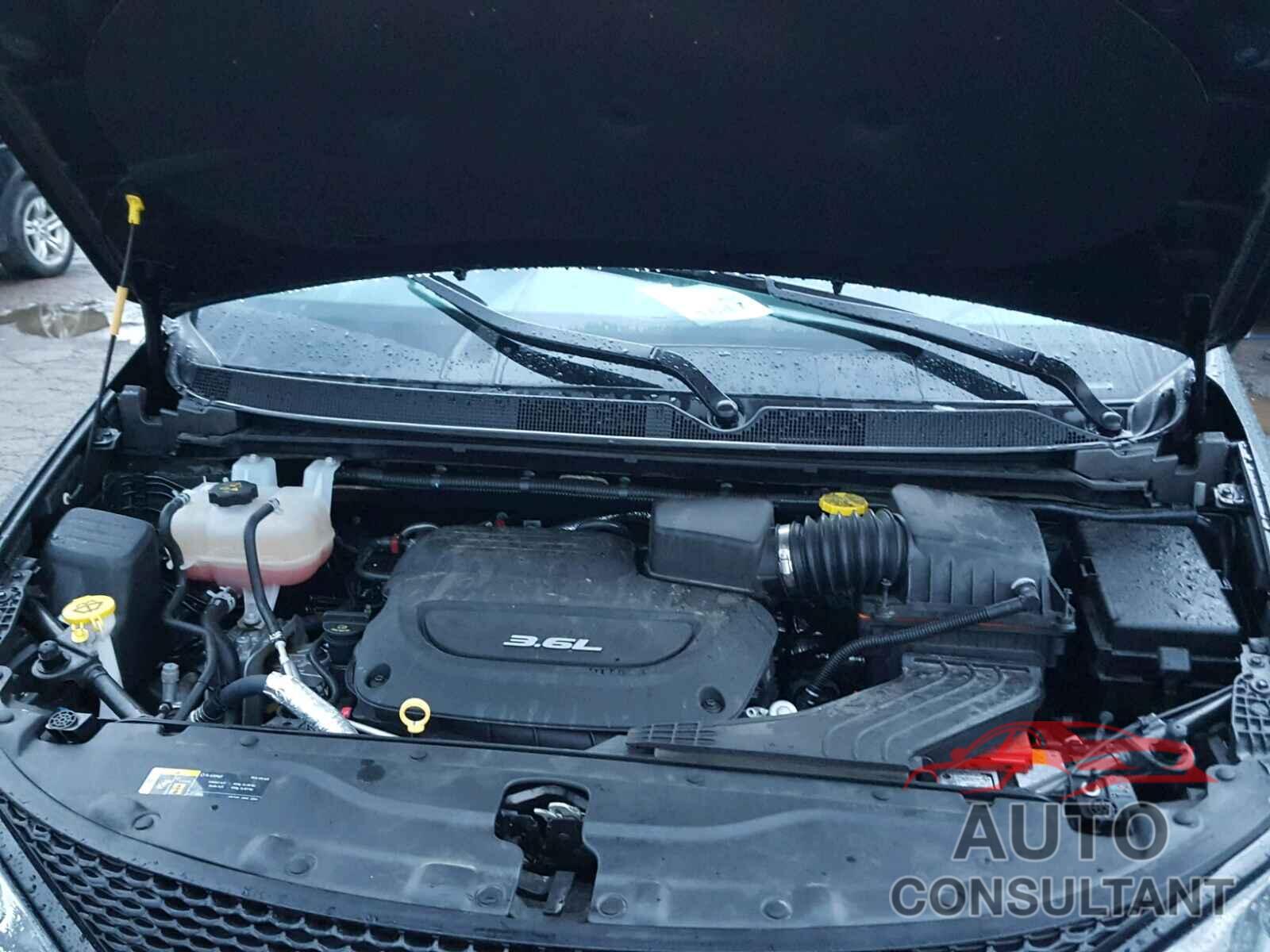 CHRYSLER PACIFICA LIMITED 2018 - 2C4RC1GG0JR235383