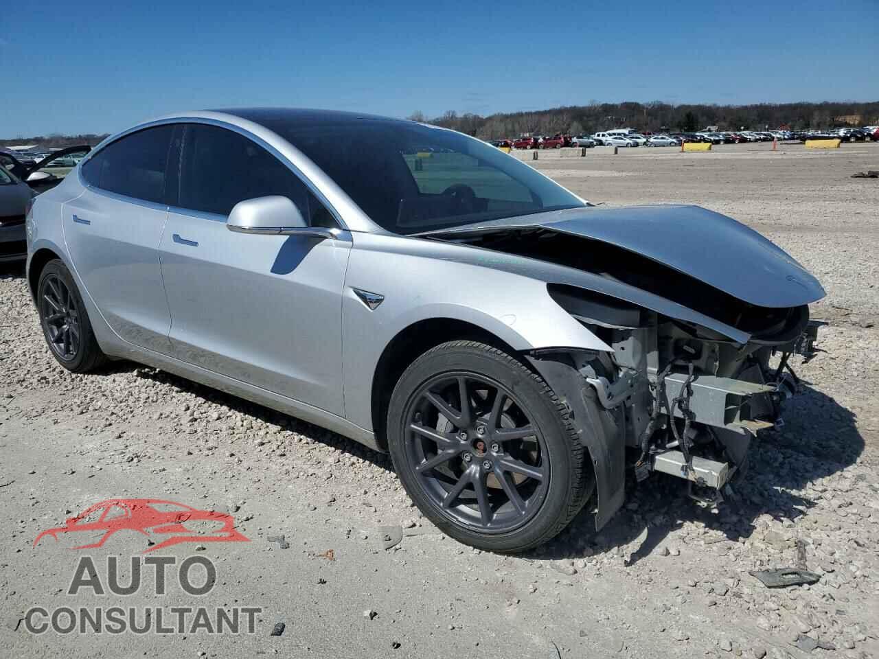 TESLA MODEL 3 2018 - 5YJ3E1EB6JF112819