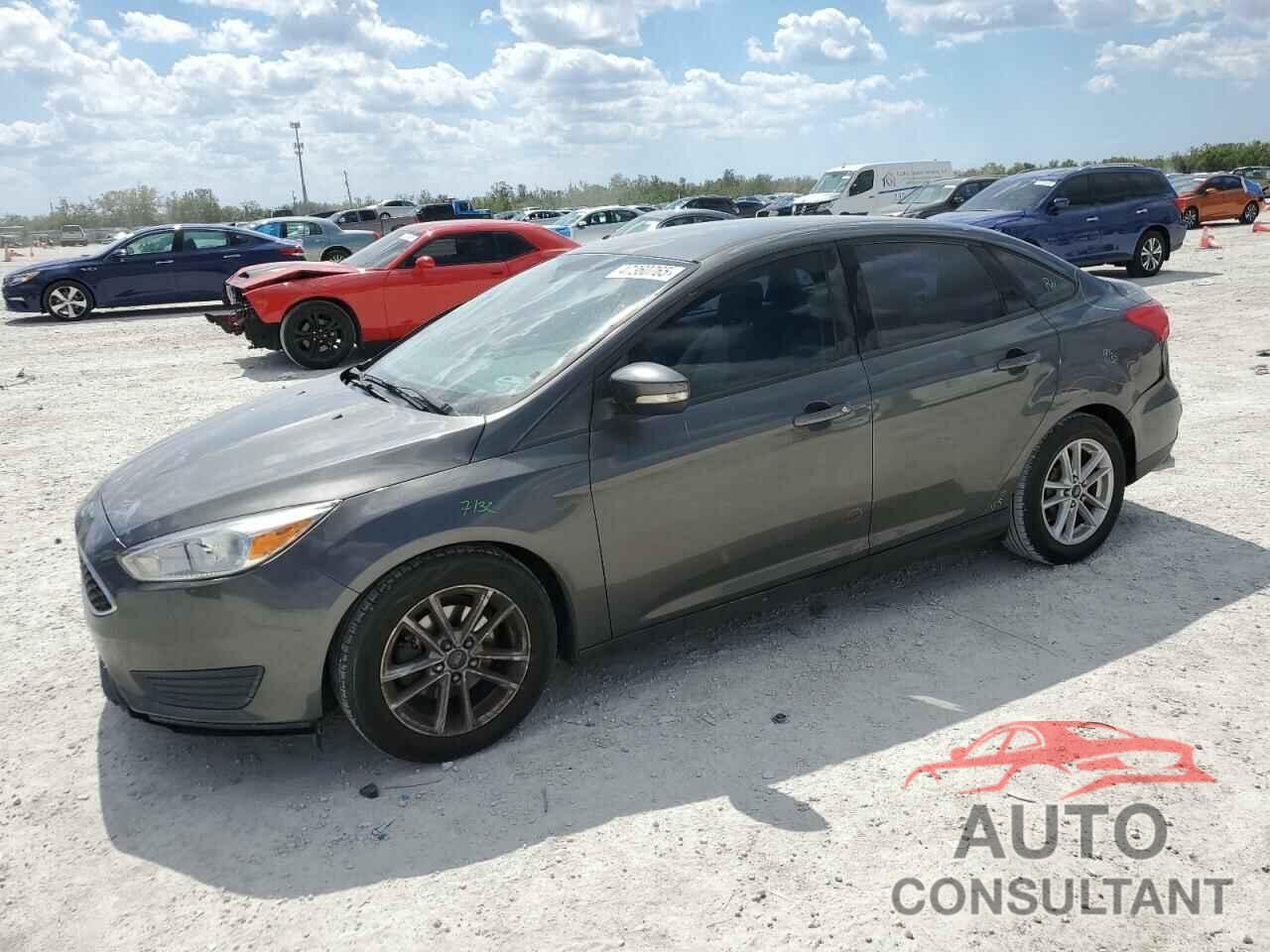 FORD FOCUS 2015 - 1FADP3F20FL345808