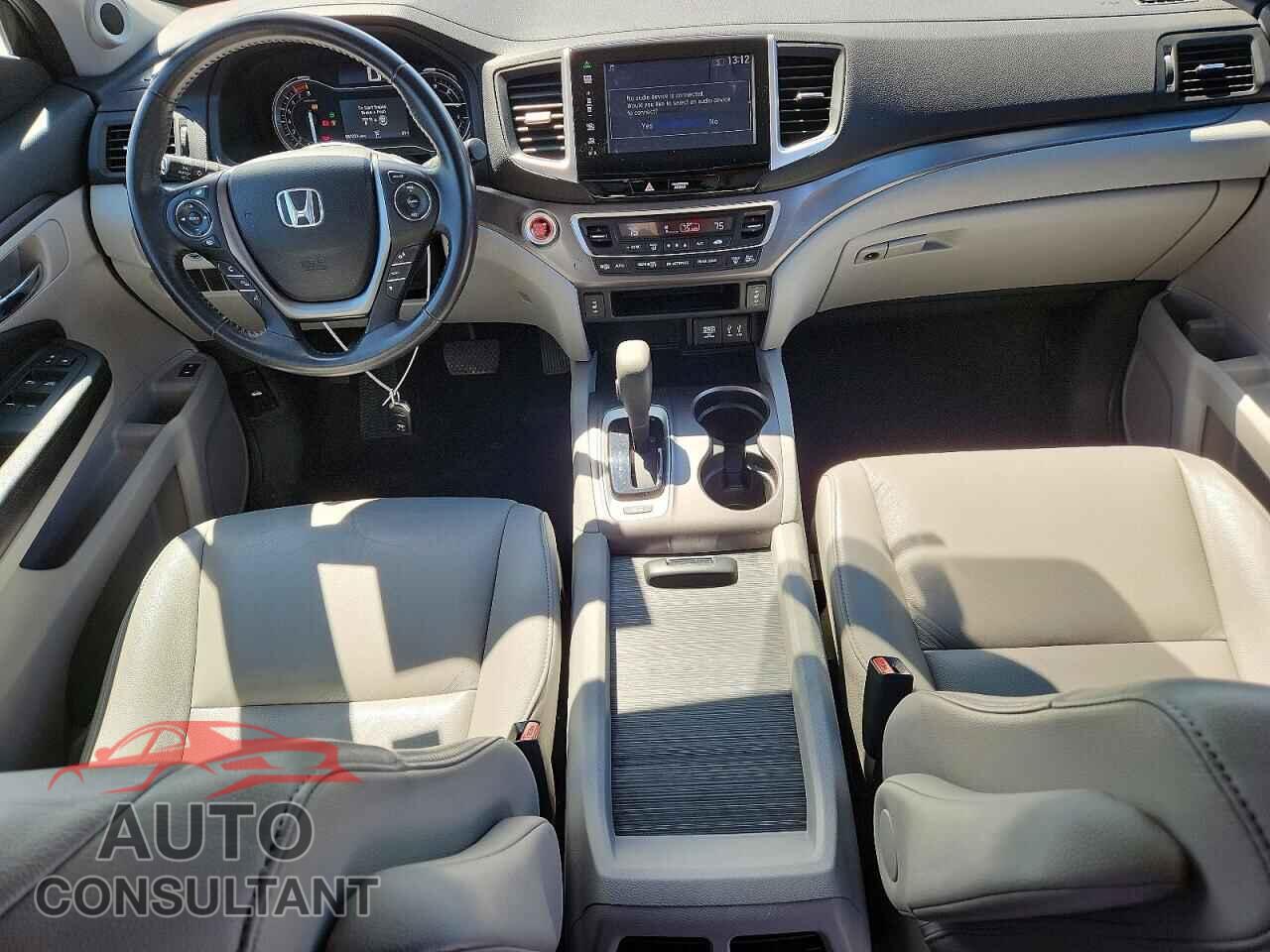 HONDA PILOT 2016 - 5FNYF6H57GB038177