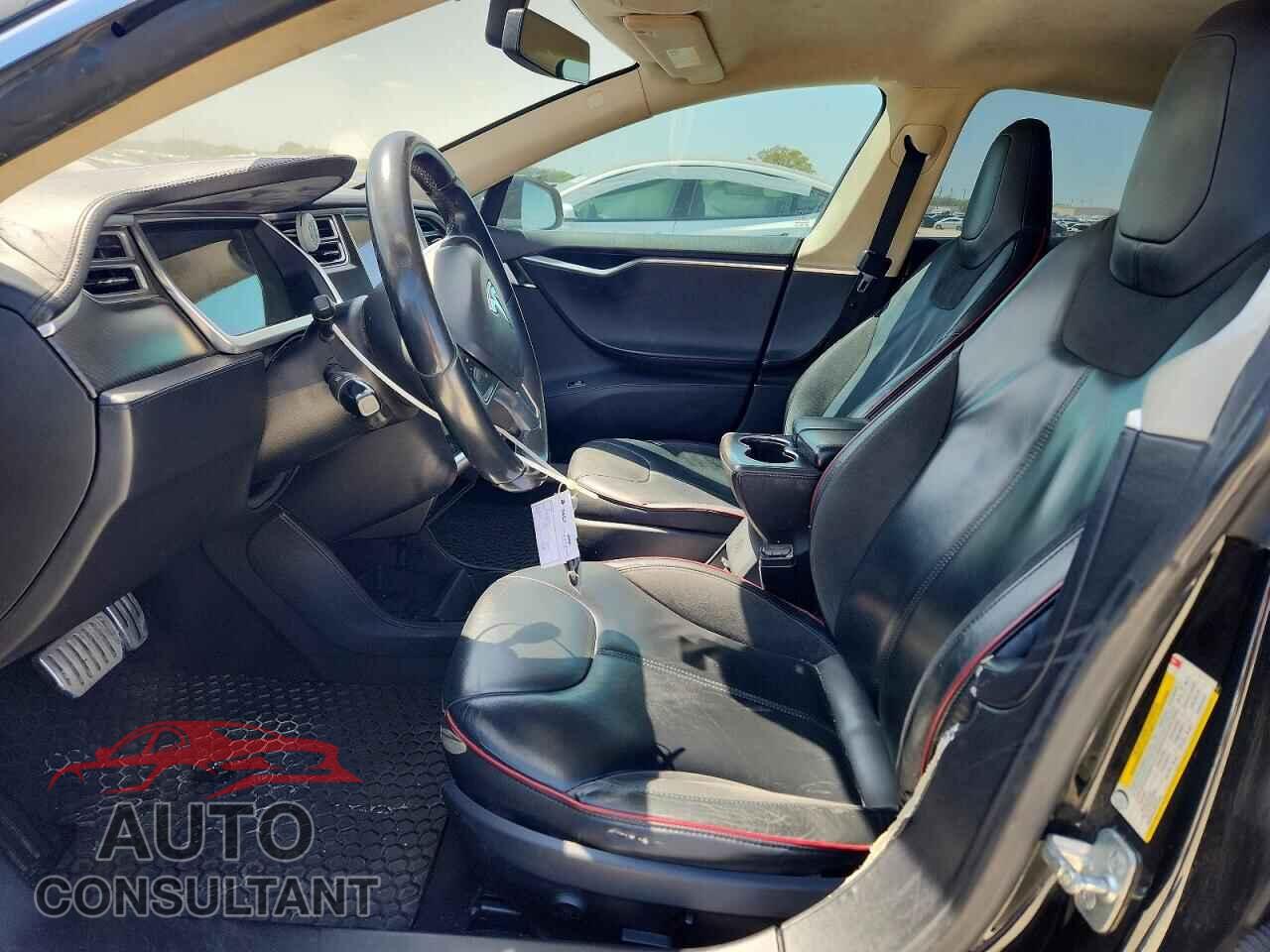 TESLA MODEL S 2013 - 5YJSA1DP2DFP13248