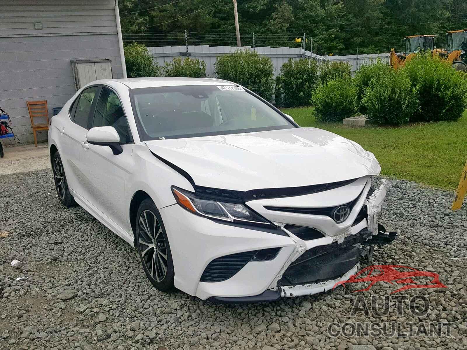 TOYOTA CAMRY 2018 - JTNB11HK9J3038615