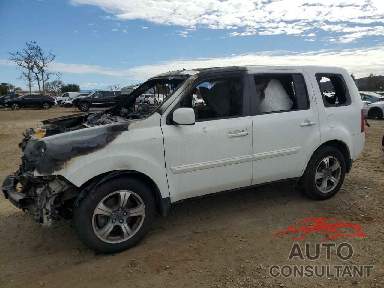 HONDA PILOT 2015 - 5FNYF3H3XFB027802