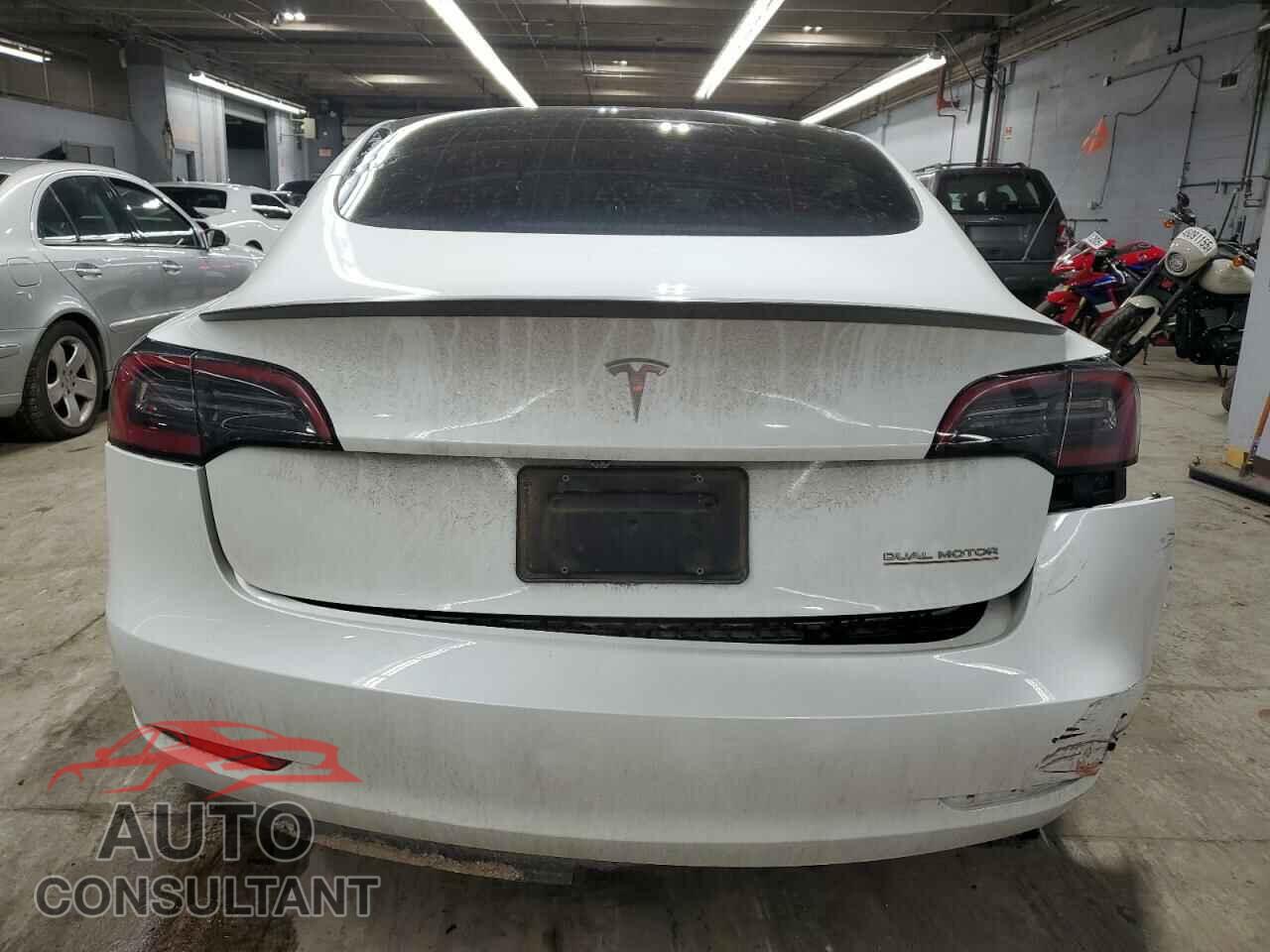 TESLA MODEL 3 2023 - 5YJ3E1EC1PF695933