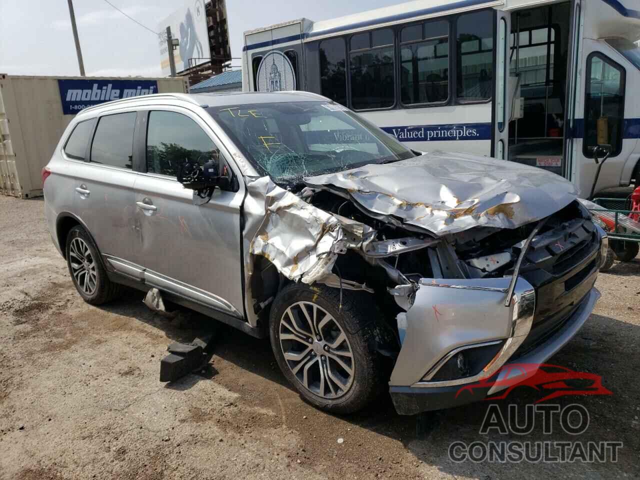MITSUBISHI OUTLANDER 2018 - JA4AZ3A30JJ006102