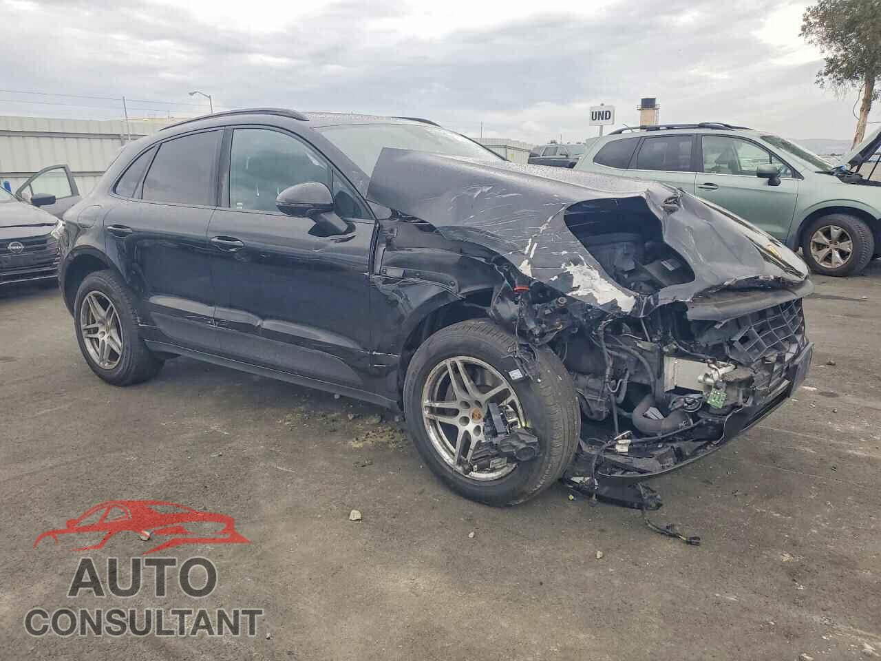 PORSCHE MACAN 2018 - WP1AA2A53JLB04777