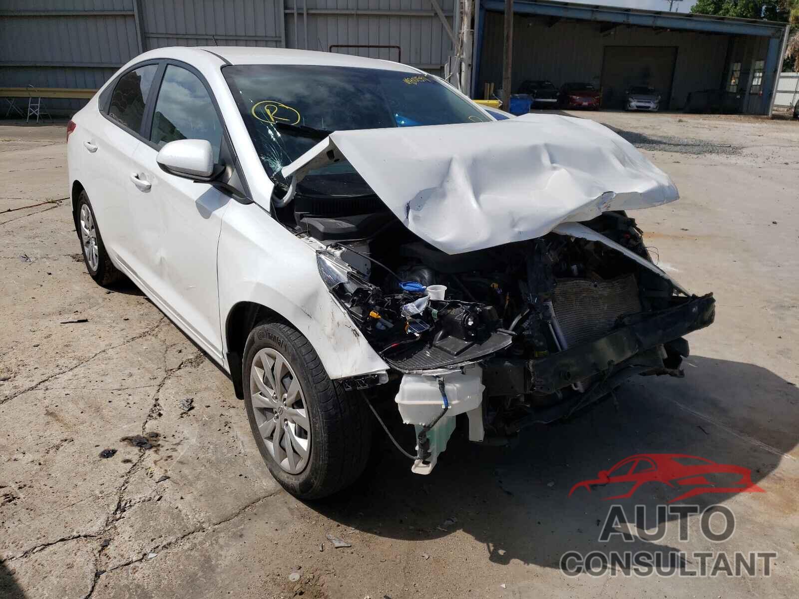 HYUNDAI ACCENT 2018 - 3KPC24A38JE022005