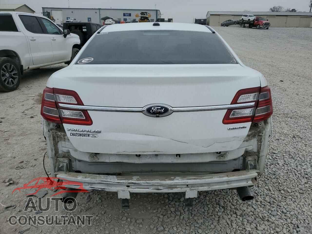 FORD TAURUS 2015 - 1FAHP2D81FG124228
