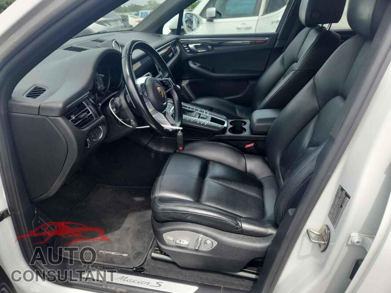 PORSCHE MACAN 2021 - WP1AB2A55MLB30685