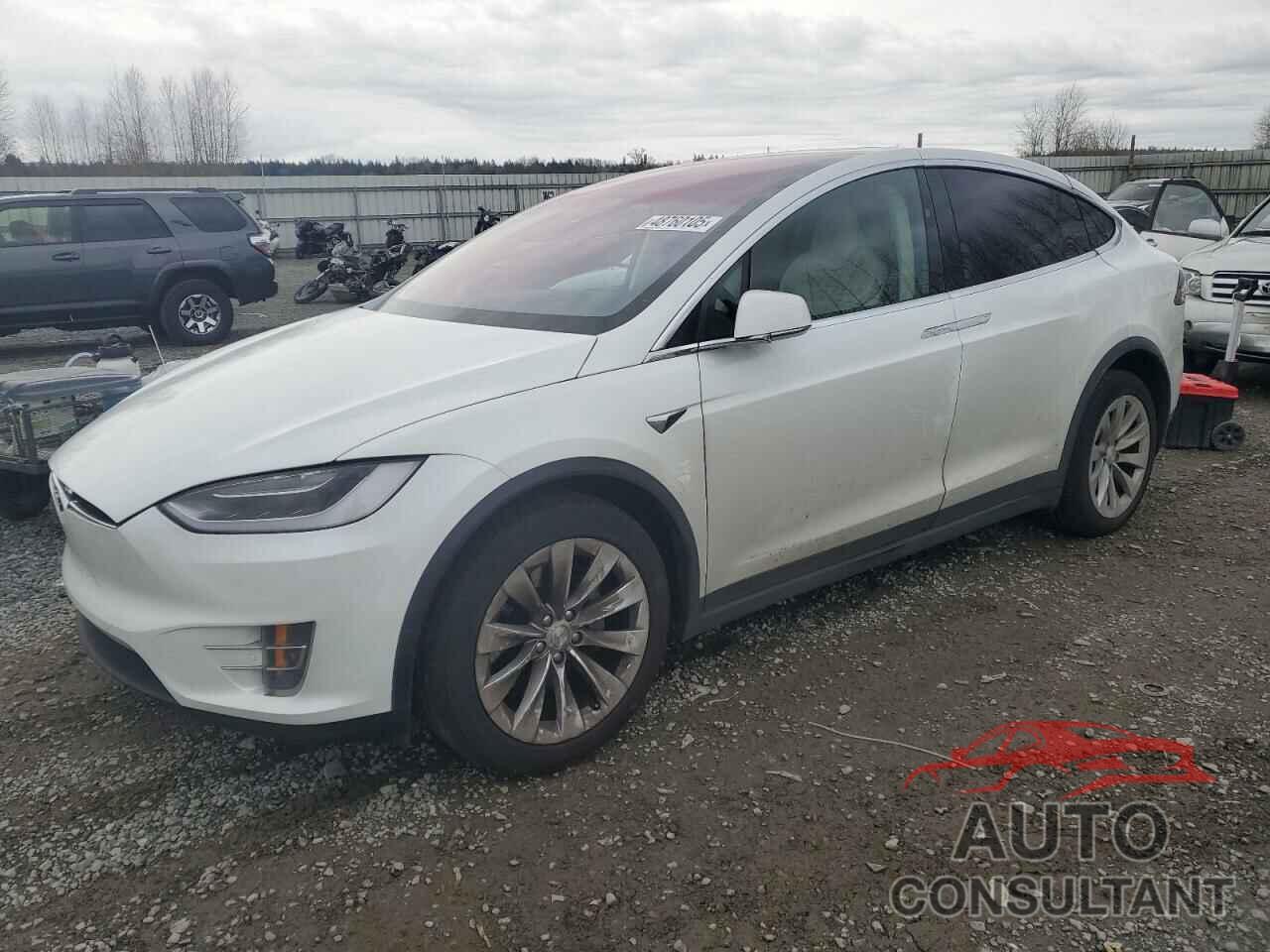 TESLA MODEL X 2018 - 5YJXCAE25JF129649