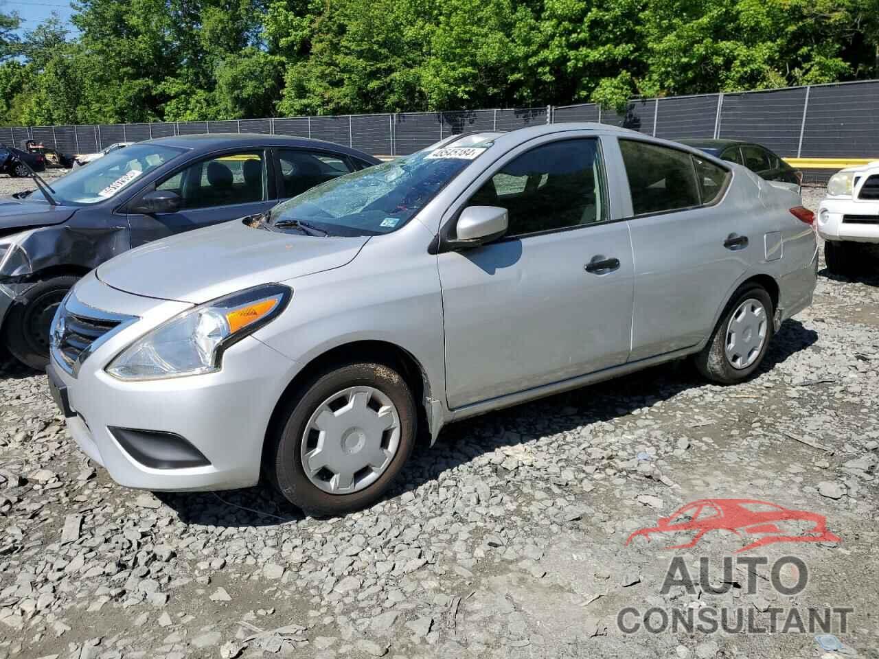 NISSAN VERSA 2017 - 3N1CN7AP0HL908131