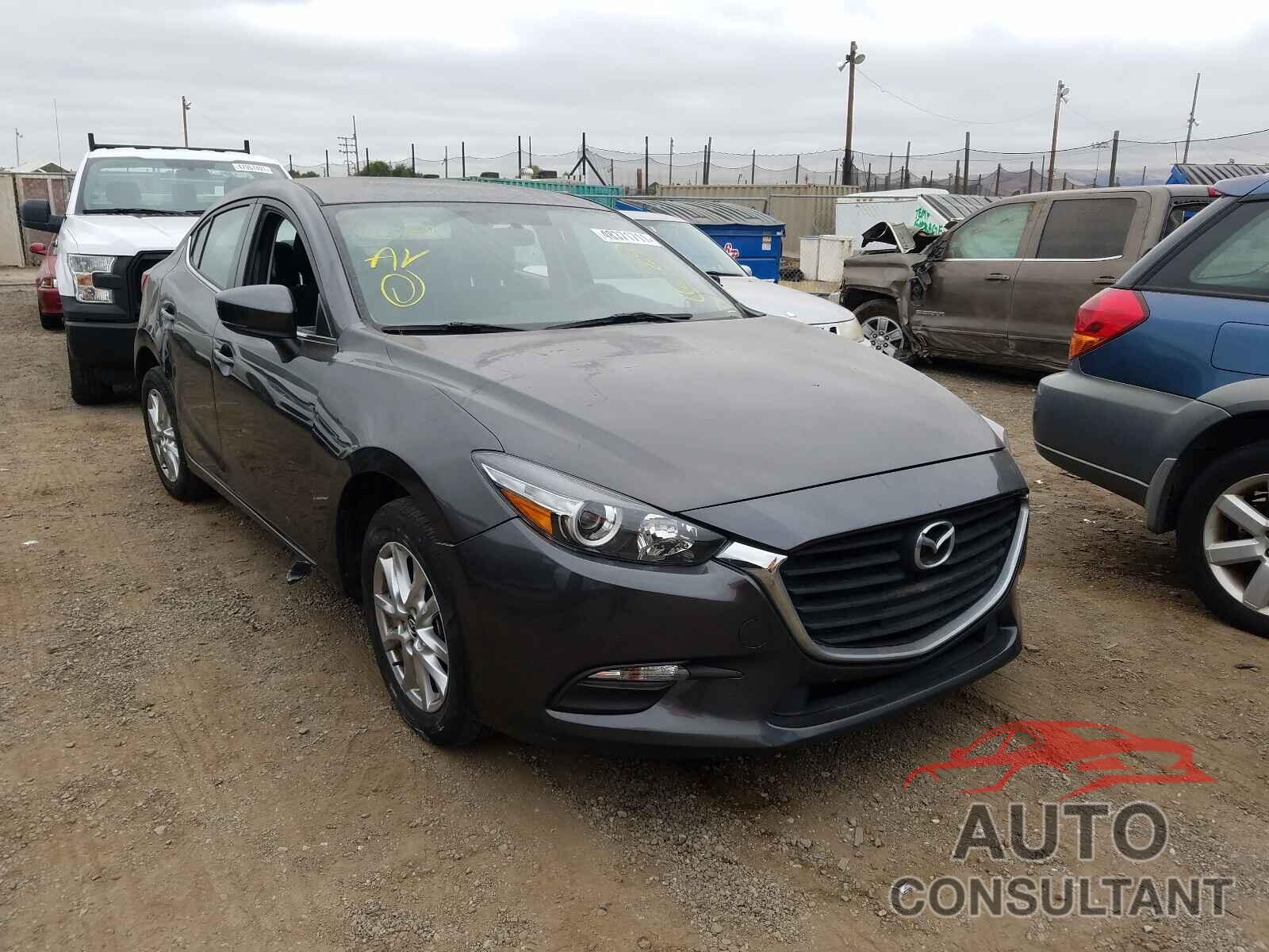 MAZDA 3 2017 - 3MZBN1U73HM111011