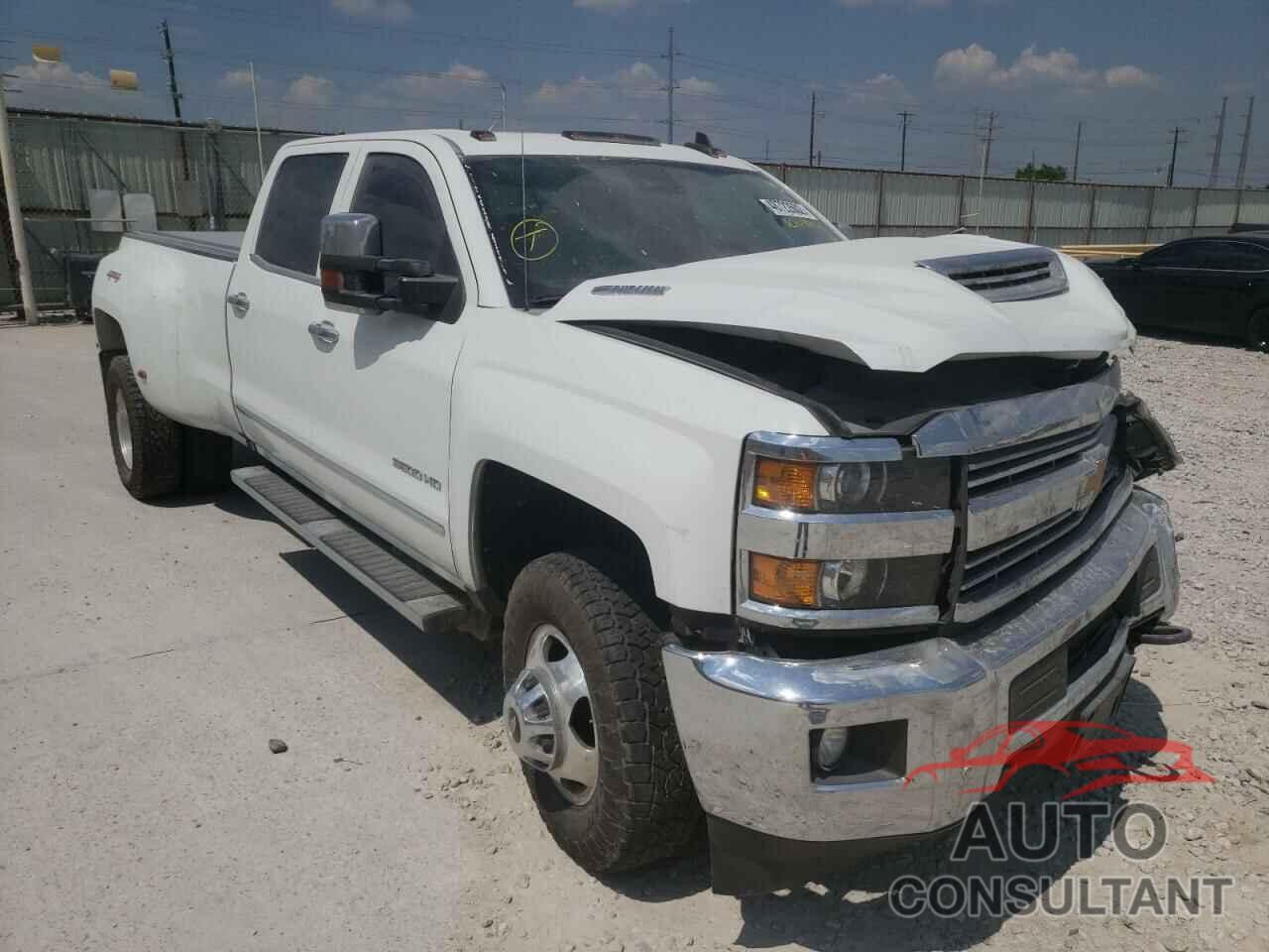 CHEVROLET SILVERADO 2018 - 1GC4K0EY1JF106997