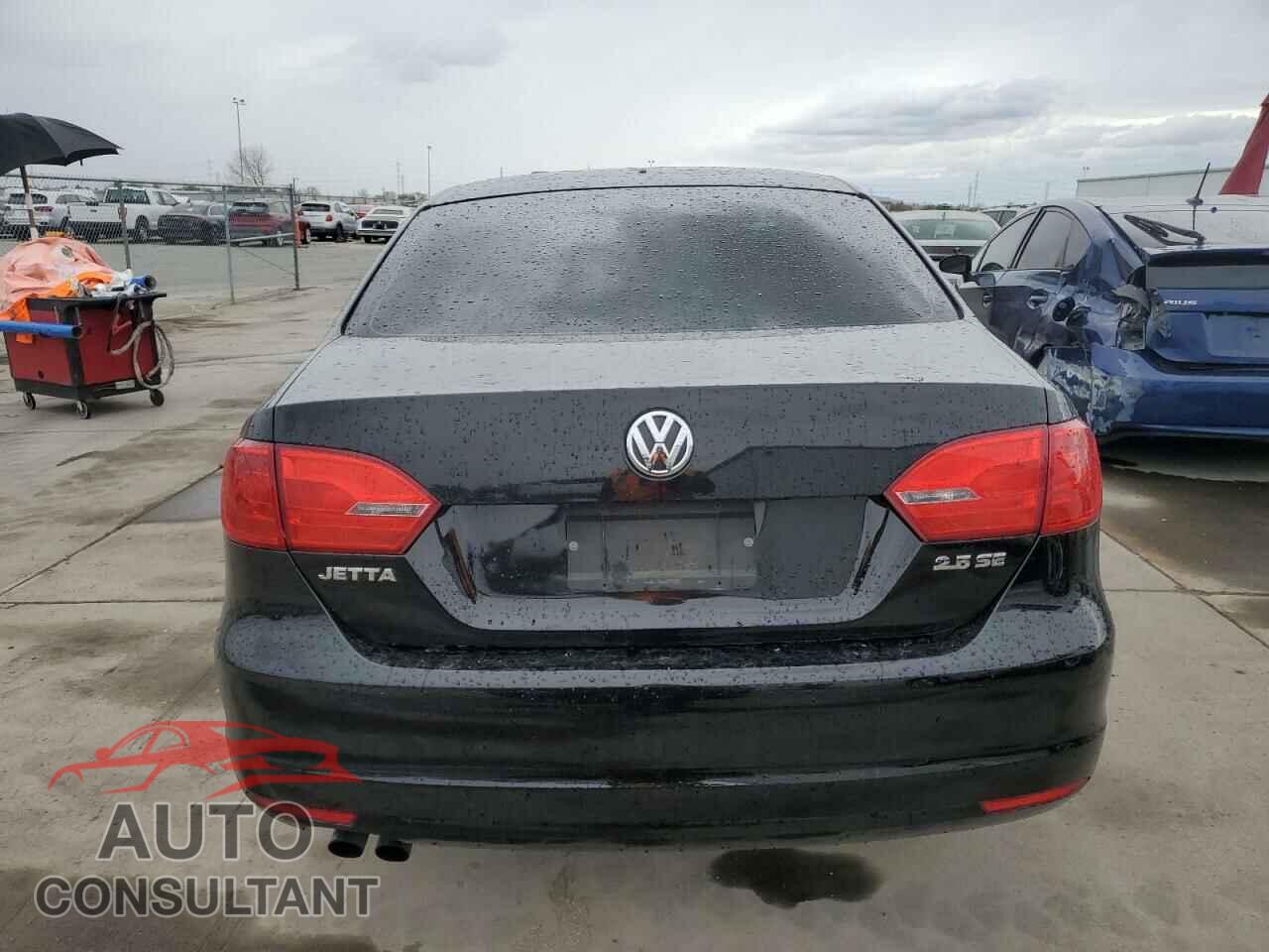 VOLKSWAGEN JETTA 2012 - 3VWDP7AJ5CM461819