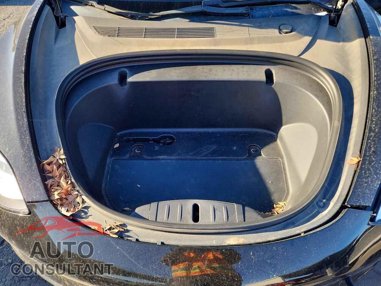 TESLA MODEL 3 2020 - 5YJ3E1EA8LF657673
