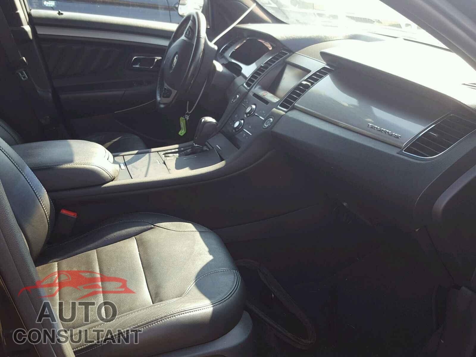 FORD TAURUS 2015 - 1FAHP2E88FG158908