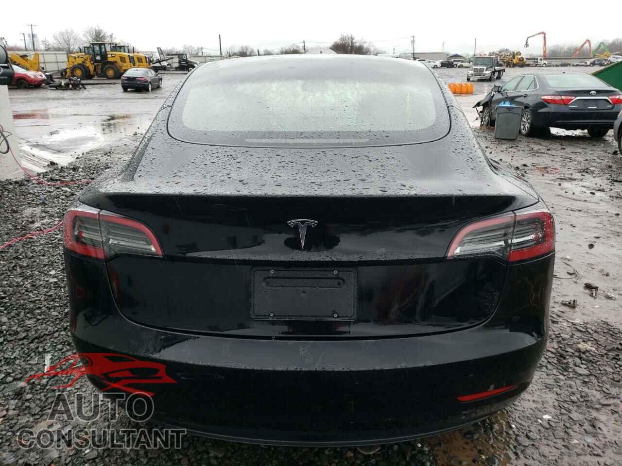TESLA MODEL 3 2023 - 5YJ3E1EA0PF657849