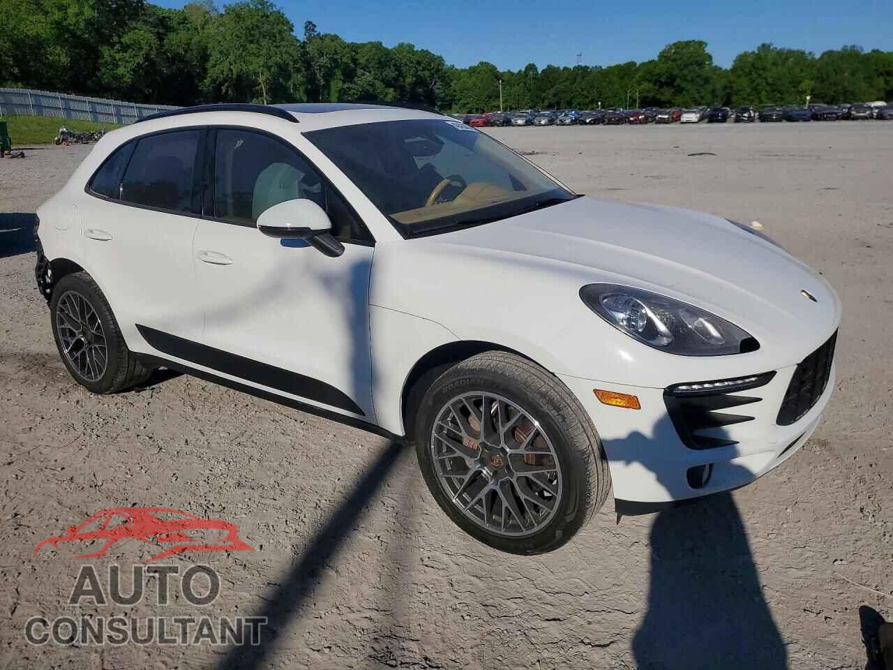 PORSCHE MACAN 2016 - WP1AB2A57GLB41059