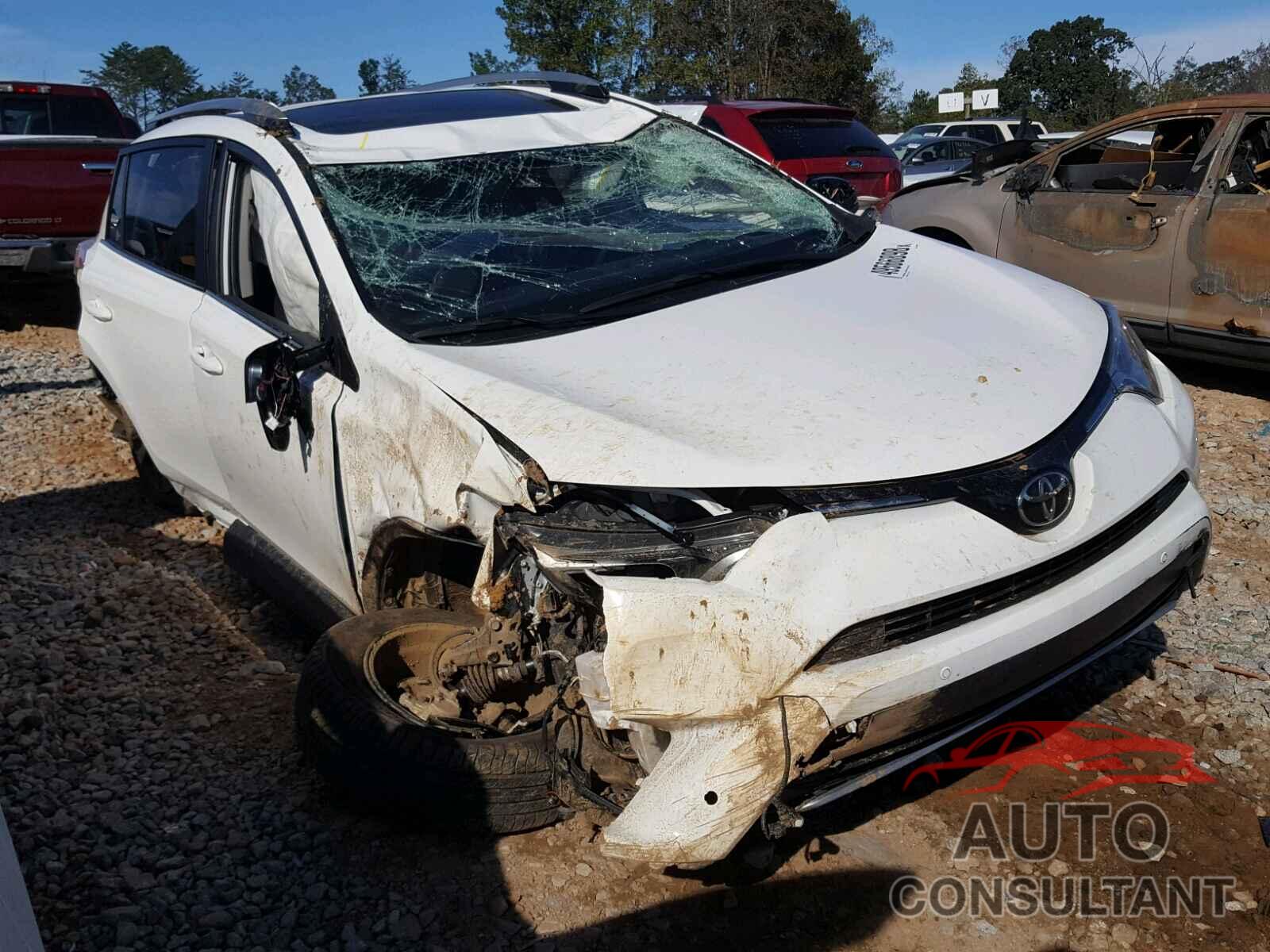 TOYOTA RAV4 XLE 2017 - JTMRFREV1HD202624