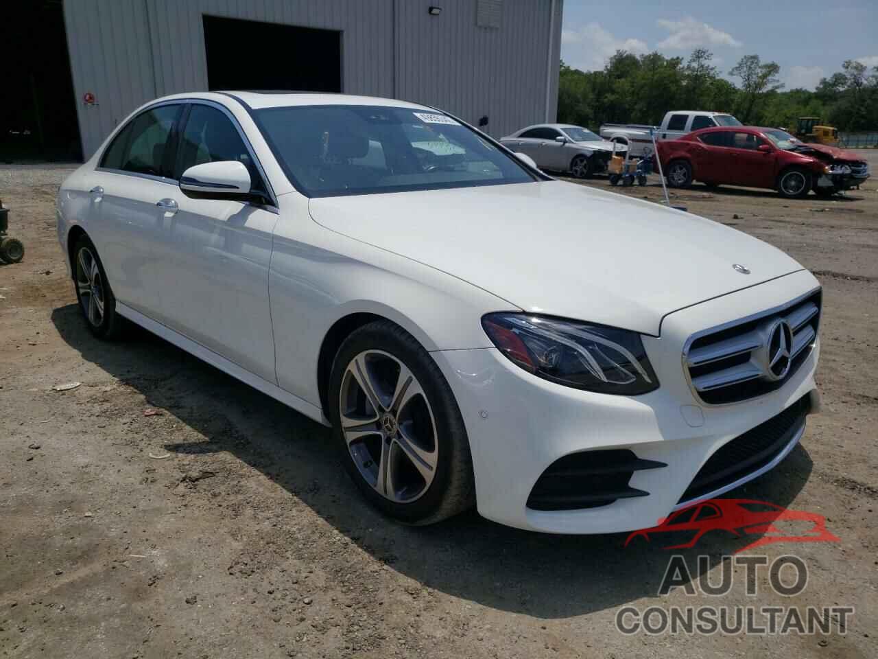 MERCEDES-BENZ E-CLASS 2018 - WDDZF4JB7JA471397