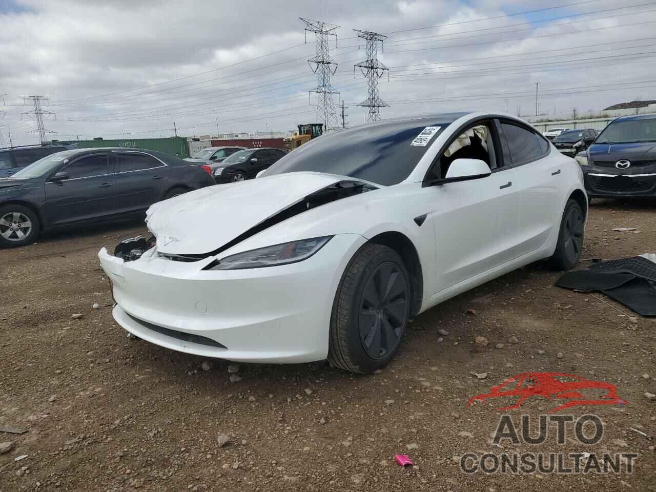 TESLA MODEL 3 2025 - 5YJ3E1EA0SF903551