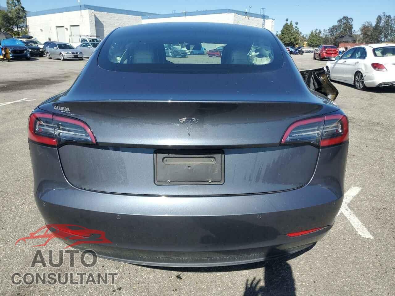 TESLA MODEL 3 2020 - 5YJ3E1EA3LF661047