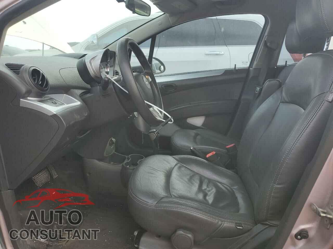 CHEVROLET SPARK 2013 - KL8CB6S90DC608037