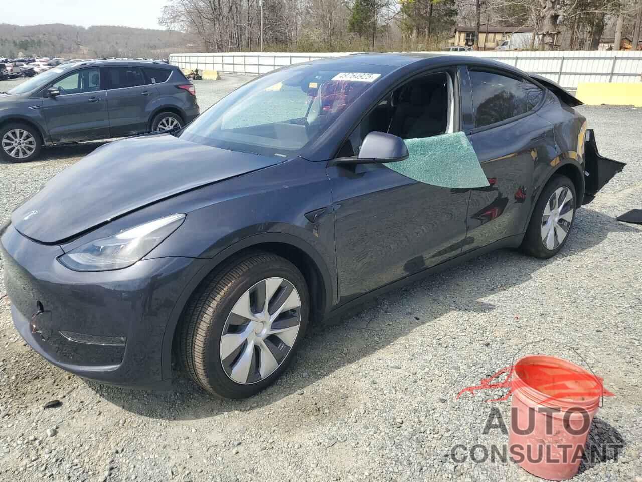 TESLA MODEL Y 2024 - 7SAYGDEE3RA278318