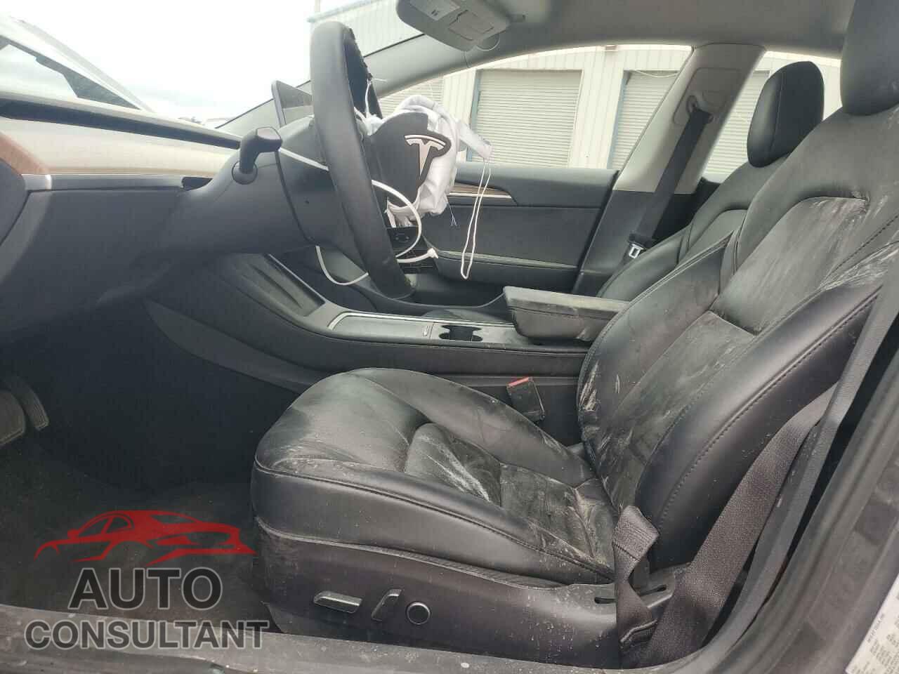 TESLA MODEL 3 2022 - 5YJ3E1EA4NF371483