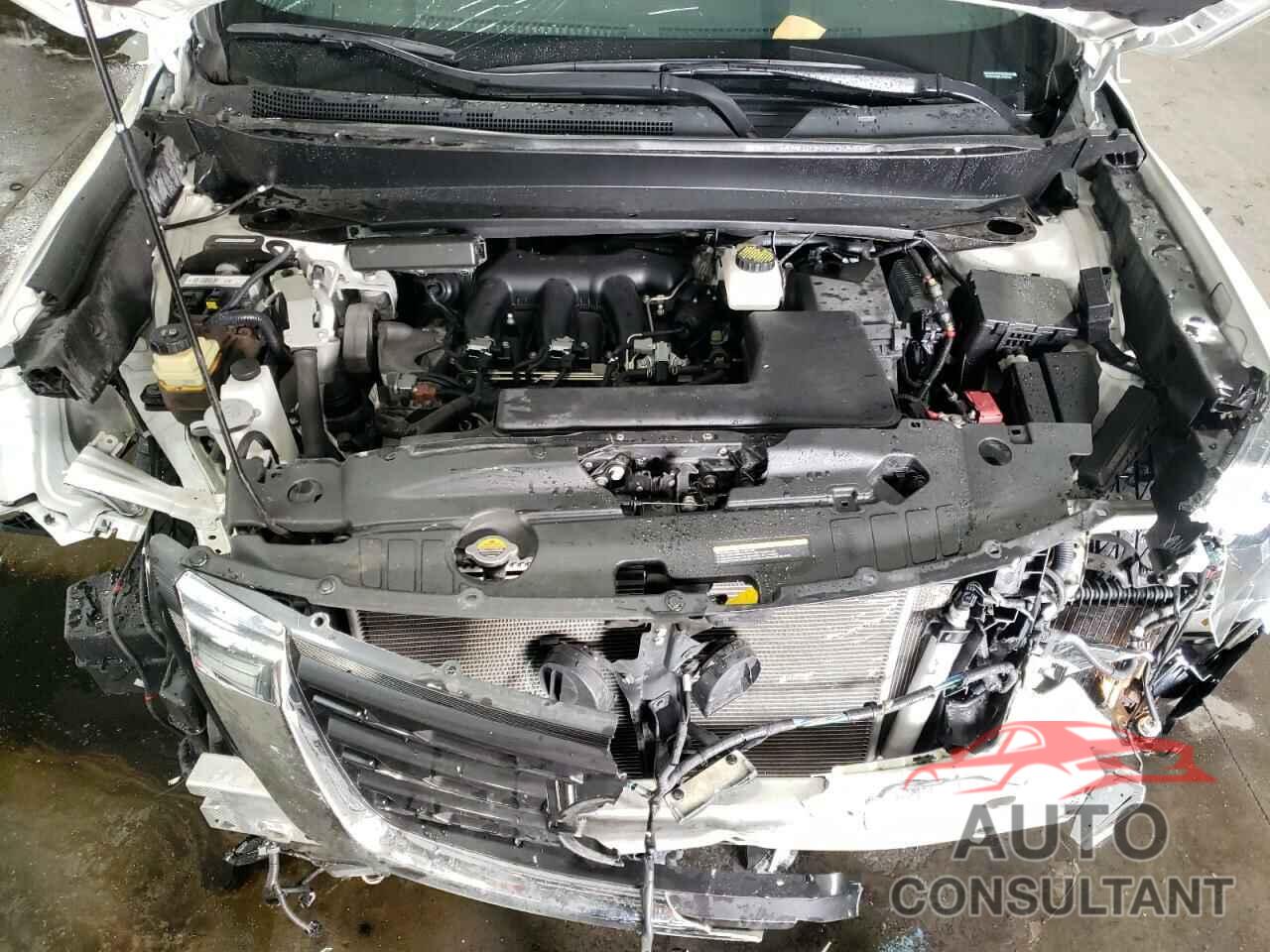 NISSAN PATHFINDER 2018 - 5N1DR2MM6JC633095