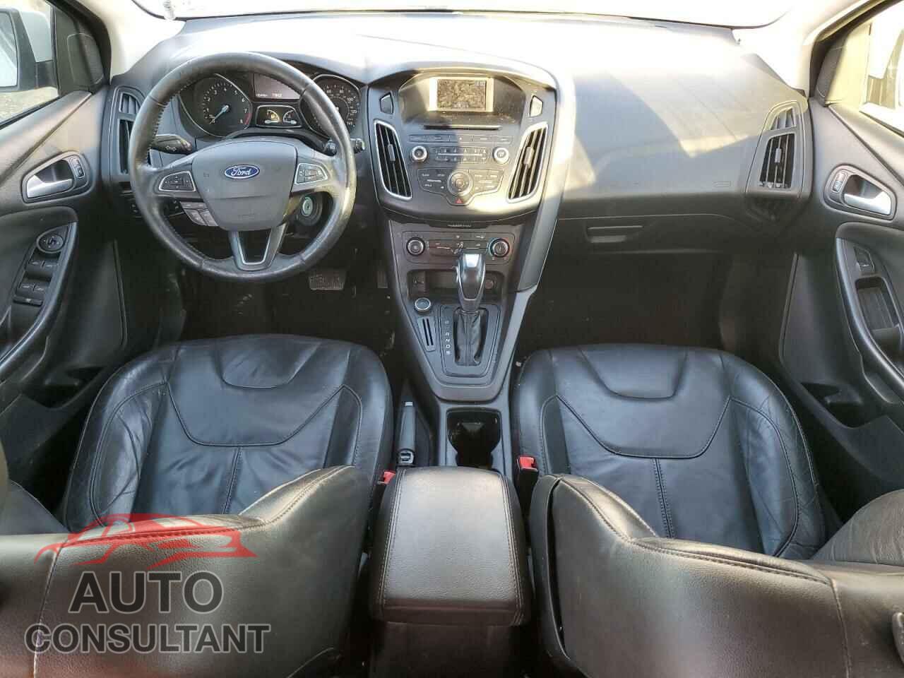 FORD FOCUS 2016 - 1FADP3K22GL277552
