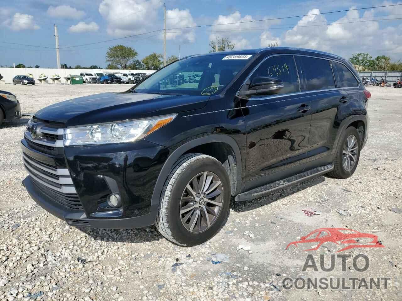 TOYOTA HIGHLANDER 2019 - 5TDKZRFH1KS552249
