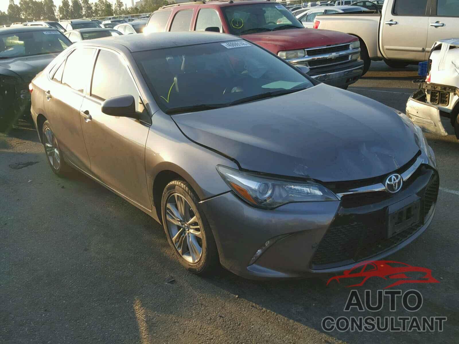TOYOTA CAMRY 2015 - 4T1BF1FK0FU064400