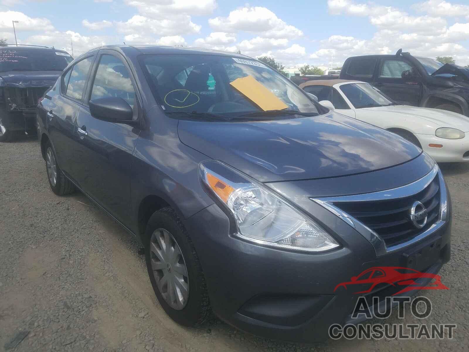 NISSAN VERSA 2017 - 3N1CN7AP3HL838043