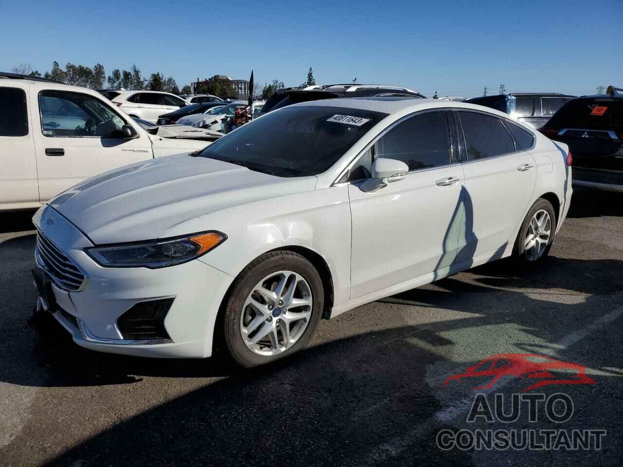 FORD FUSION 2019 - 3FA6P0CD0KR269371